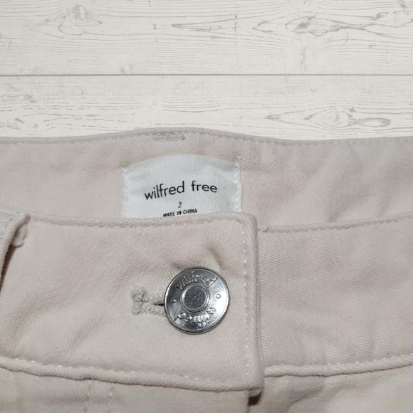 Aritzia Wilfred Free Straight Leg Cargo Pants - Picture 2 of 7